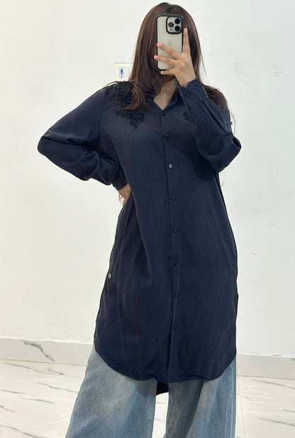 Long oversized shirt (38-40)