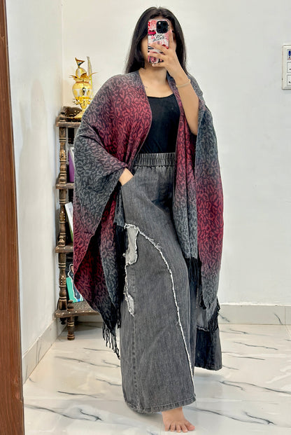 Woollen cape shawl