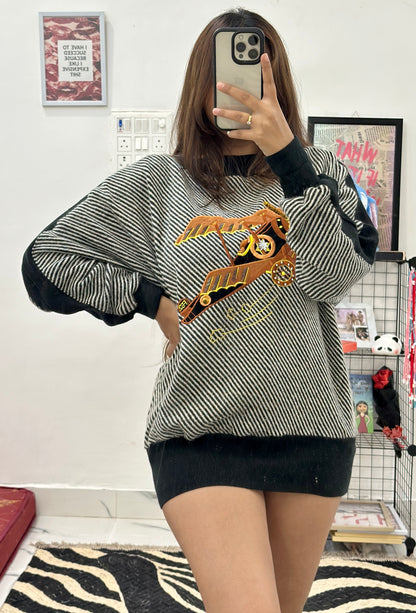Oversized Korean sweater (38-40)