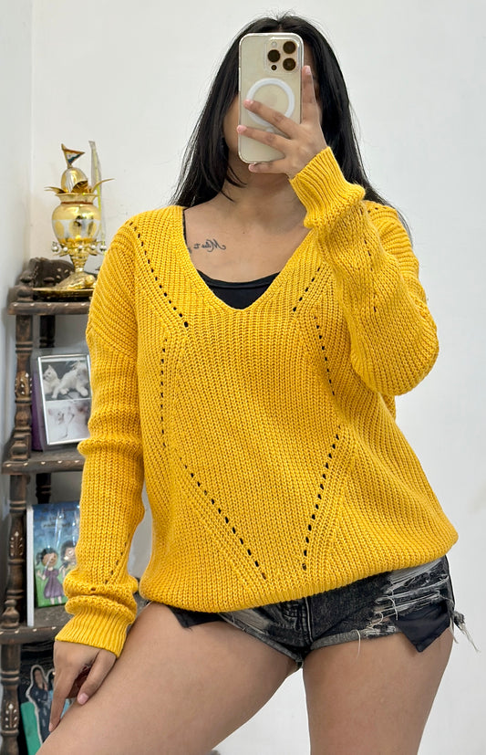 Korean oversized sweater (40-42)