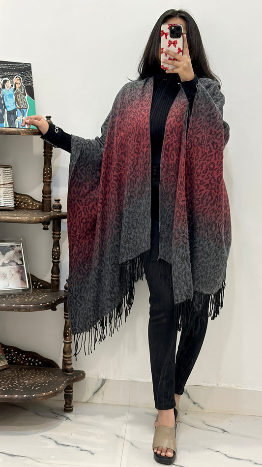 Pretty Woollen shawl