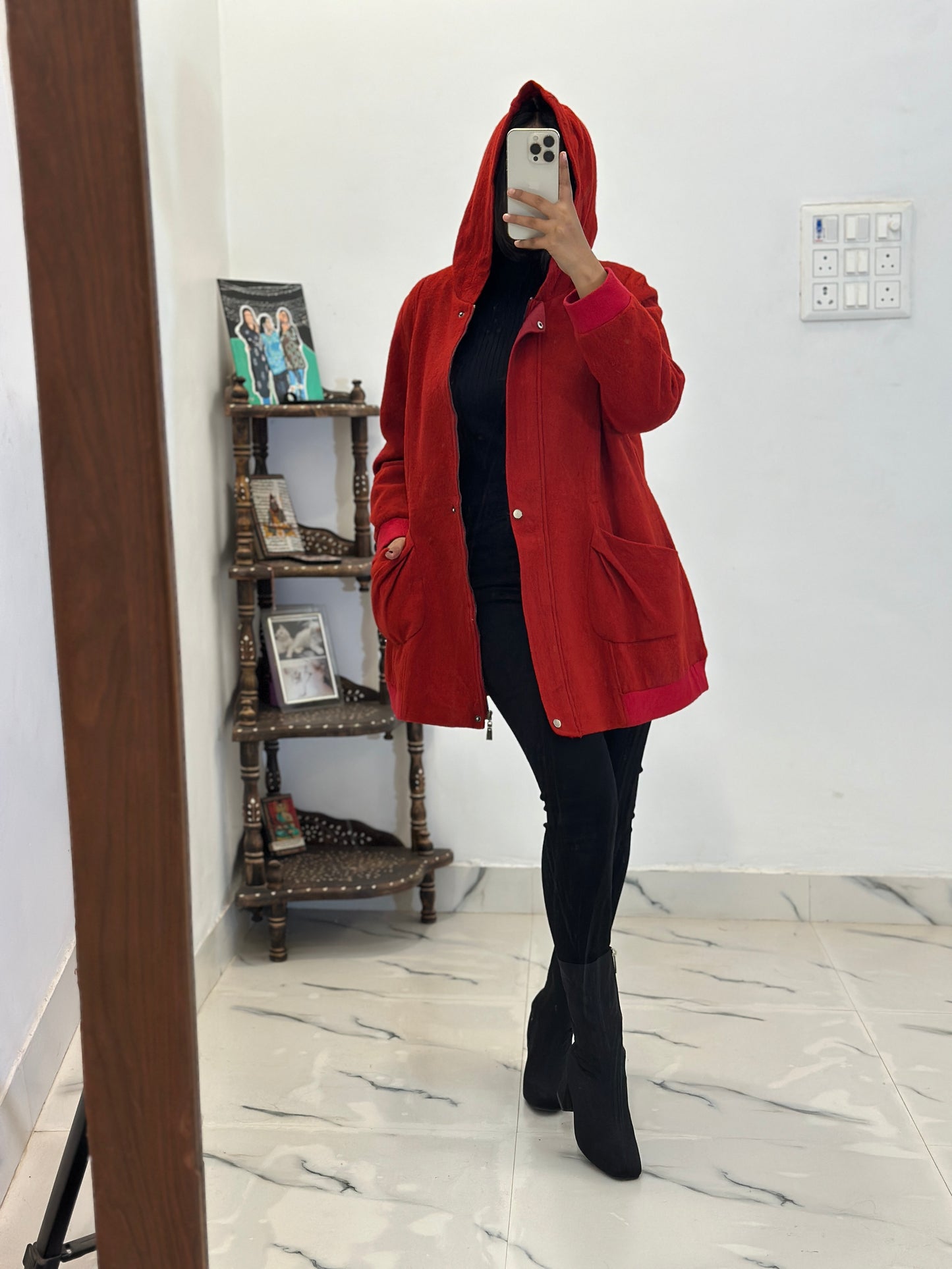 Red jacket (36-38)