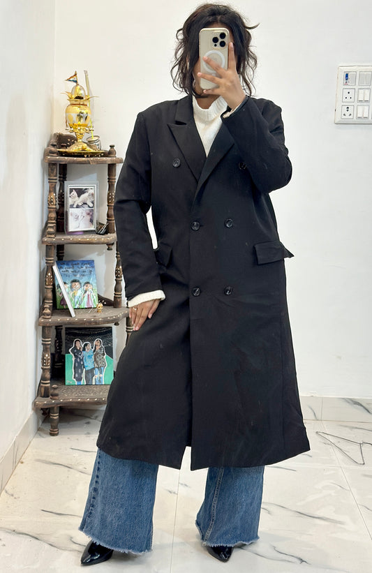 Black trench coat (34-36)