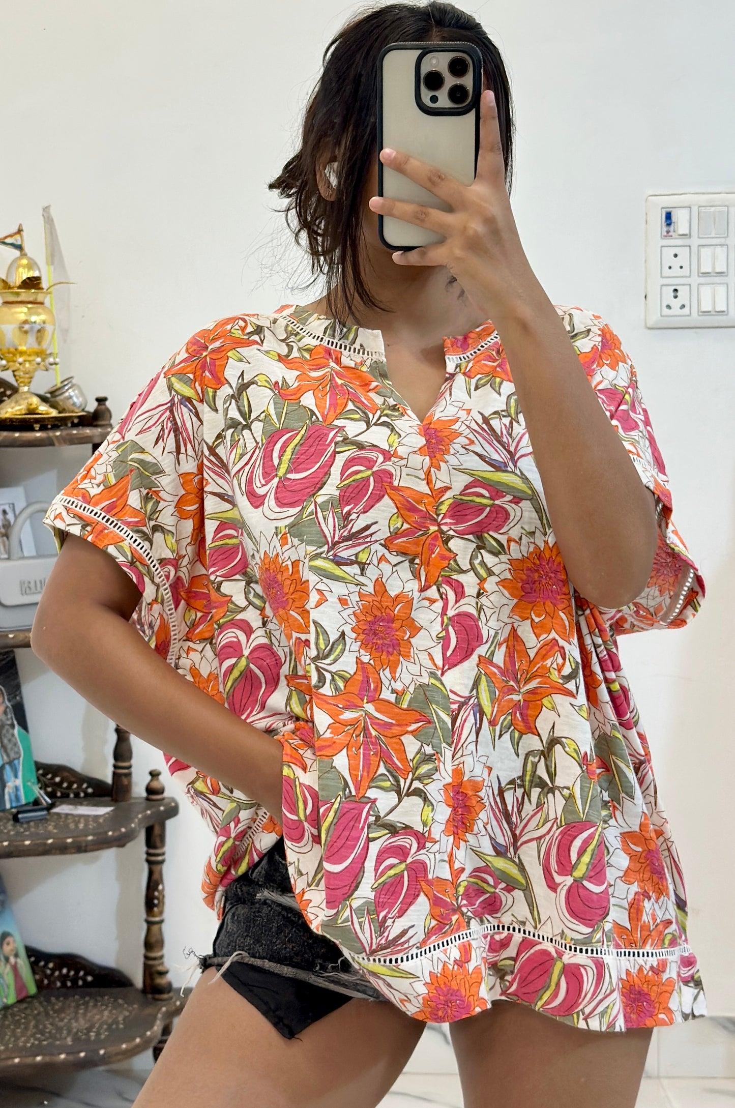 Pretty oversized top (42-44)