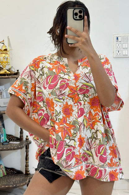 Pretty oversized top (42-44)