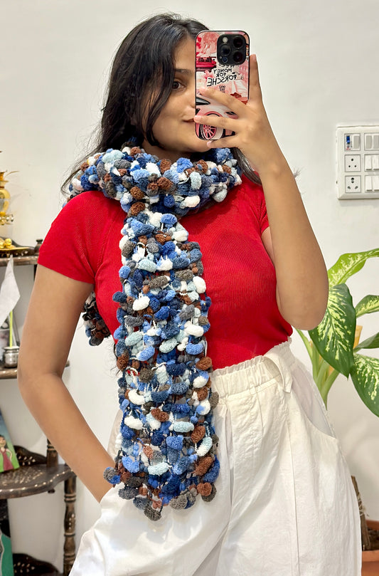 Woollen scarf