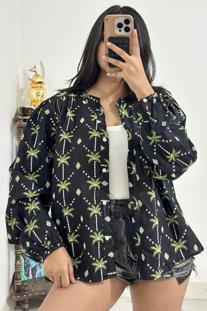 Pretty cotton shirt (40-42)
