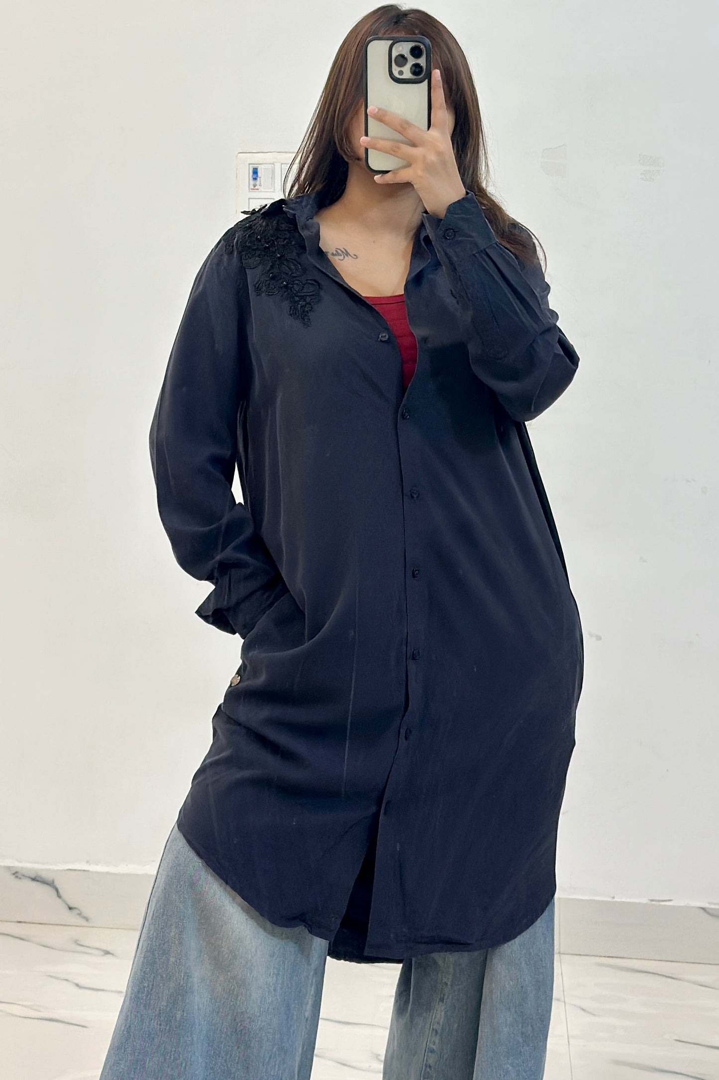 Long oversized shirt (38-40)