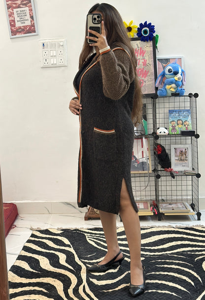 Long woollen shrug (34-38)