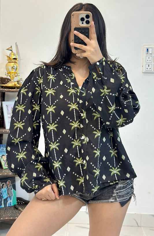 Pretty cotton shirt (40-42)