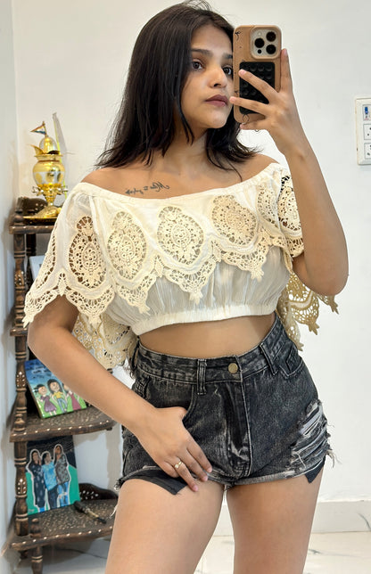 Pretty crop top (L-XL 40-42)