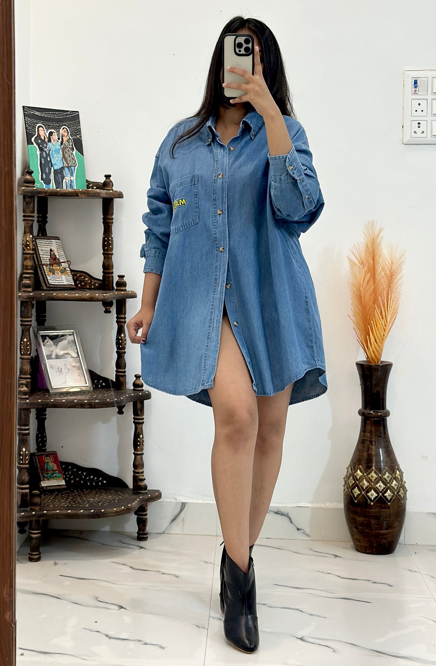 Oversized denim shirt (42-44)