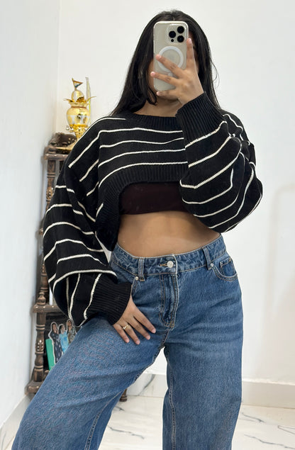 Korean crop sweater (freesize upto 44)